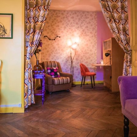 Апартаменты The Vintage Bed And Broc' Saint-Calais Экстерьер фото